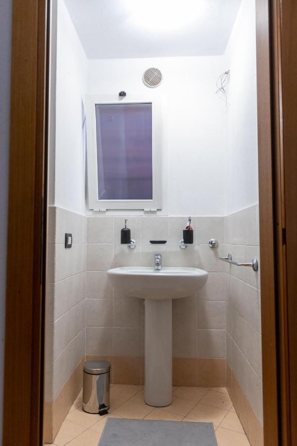 מילאנו Camera Monolocale מראה חיצוני תמונה
